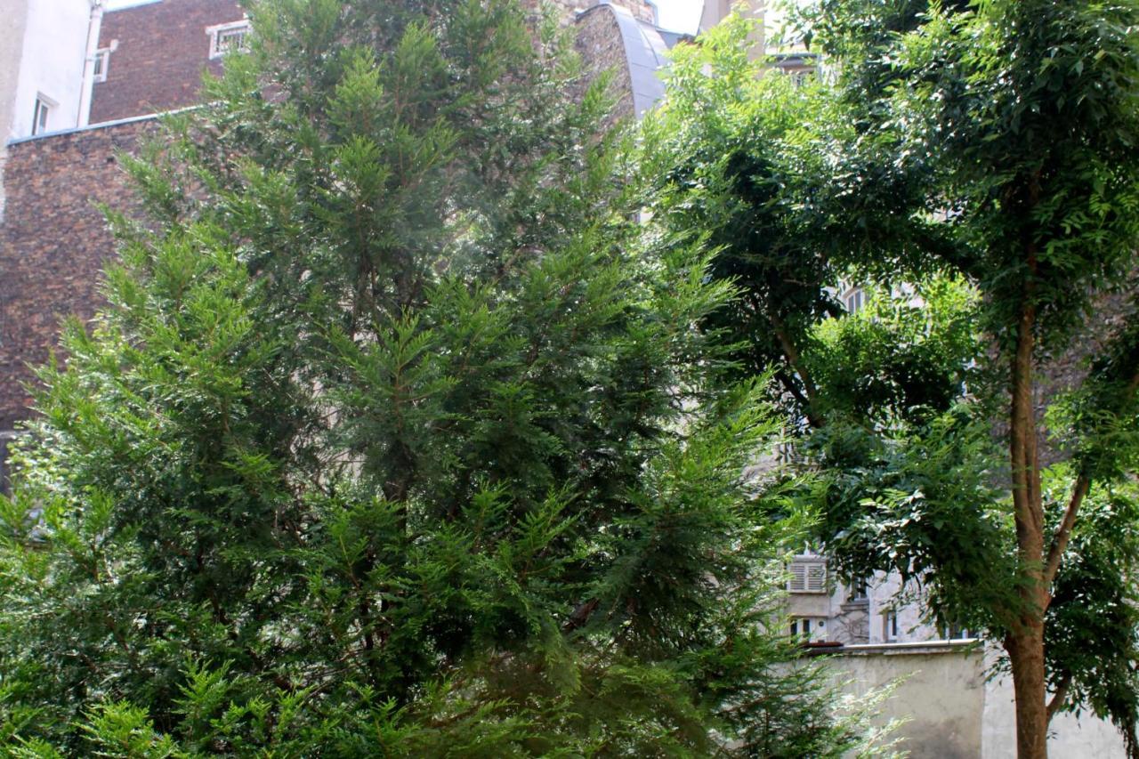 A Cosy Gem 2 Steps From The Sacre-Coeur Apartment Paris Bagian luar foto